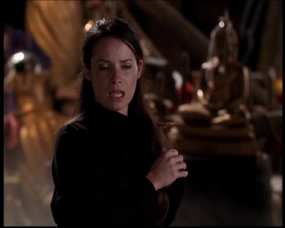 Charmed-Online_dot_net--7x04Charrrmed2447.jpg