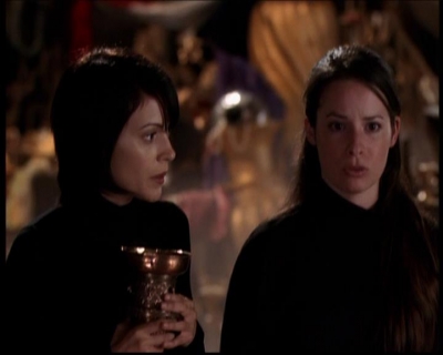 Charmed-Online_dot_net--7x04Charrrmed2454.jpg