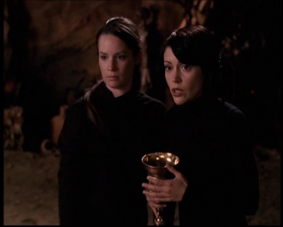 Charmed-Online_dot_net--7x04Charrrmed2466.jpg