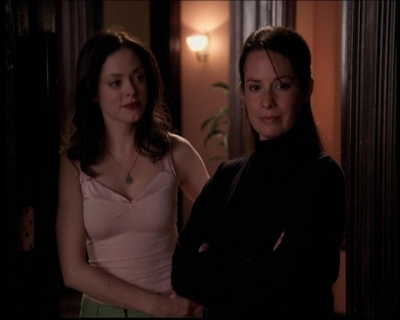 Charmed-Online_dot_net--7x04Charrrmed2558.jpg