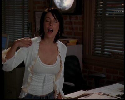 Charmed-Online_dot_net--7x04Charrrmed2675.jpg