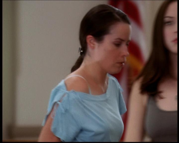 Charmed-Online-dot-net_705StyxFeetUnder0145.jpg