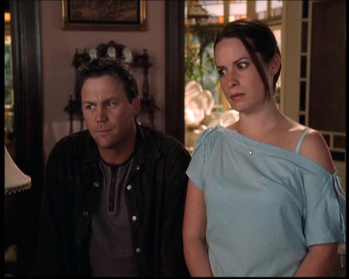 Charmed-Online-dot-net_705StyxFeetUnder0245.jpg