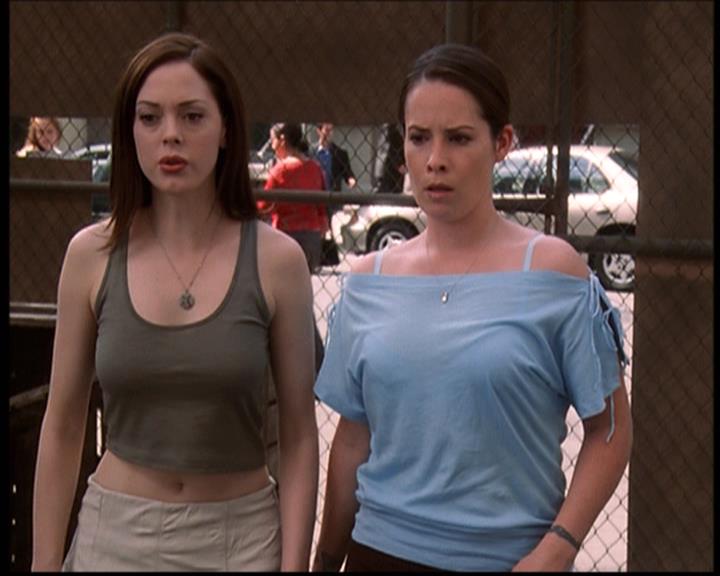 Charmed-Online-dot-net_705StyxFeetUnder0854.jpg