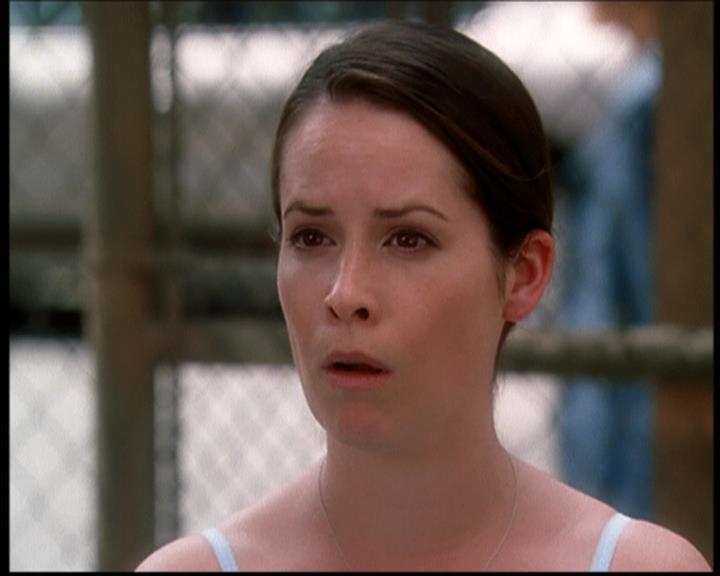 Charmed-Online-dot-net_705StyxFeetUnder0900.jpg