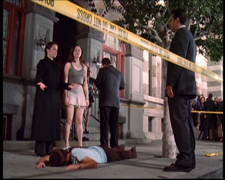 Charmed-Online-dot-net_705StyxFeetUnder0998.jpg