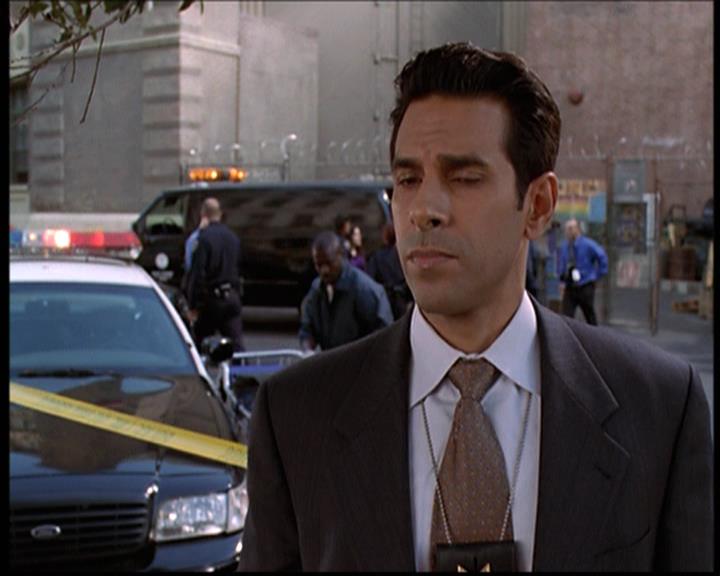 Charmed-Online-dot-net_705StyxFeetUnder1002.jpg