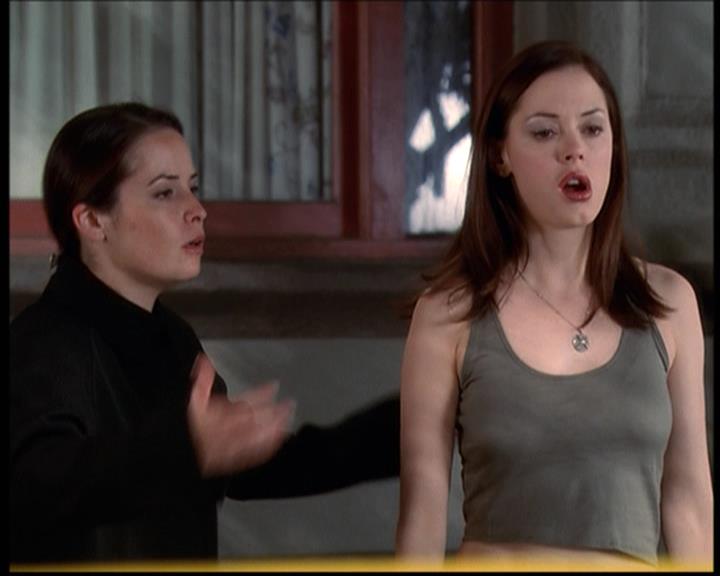 Charmed-Online-dot-net_705StyxFeetUnder1061.jpg Charmed-Online-dot-net_705StyxFeetUnder1061.jpg