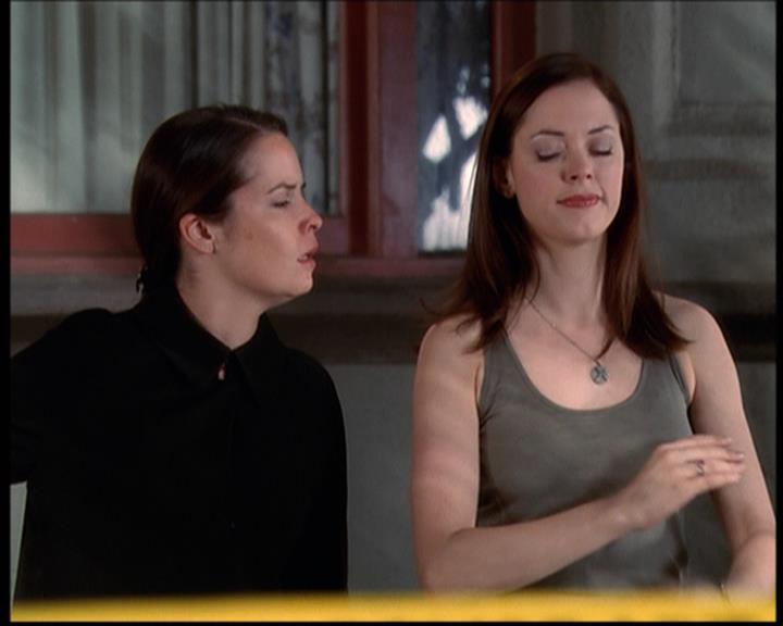 Charmed-Online-dot-net_705StyxFeetUnder1064.jpg Charmed-Online-dot-net_705StyxFeetUnder1064.jpg