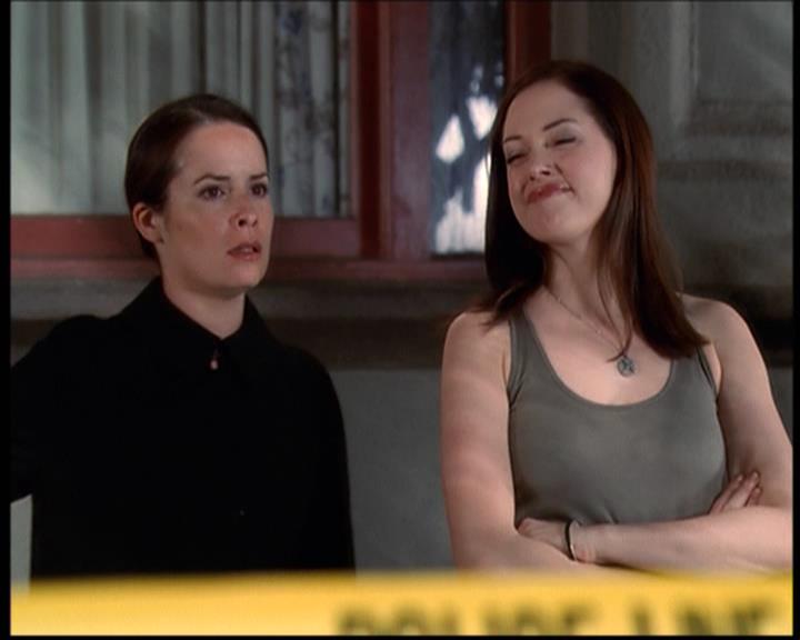 Charmed-Online-dot-net_705StyxFeetUnder1066.jpg Charmed-Online-dot-net_705StyxFeetUnder1066.jpg