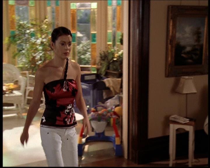 Charmed-Online-dot-net_705StyxFeetUnder1077.jpg