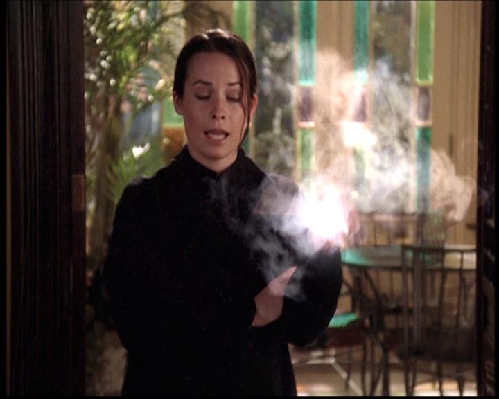 Charmed-Online-dot-net_705StyxFeetUnder1115.jpg