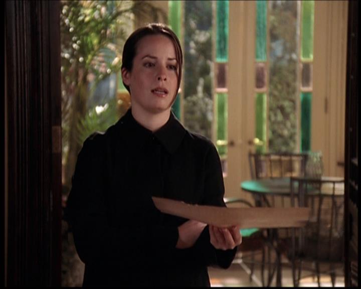 Charmed-Online-dot-net_705StyxFeetUnder1119.jpg
