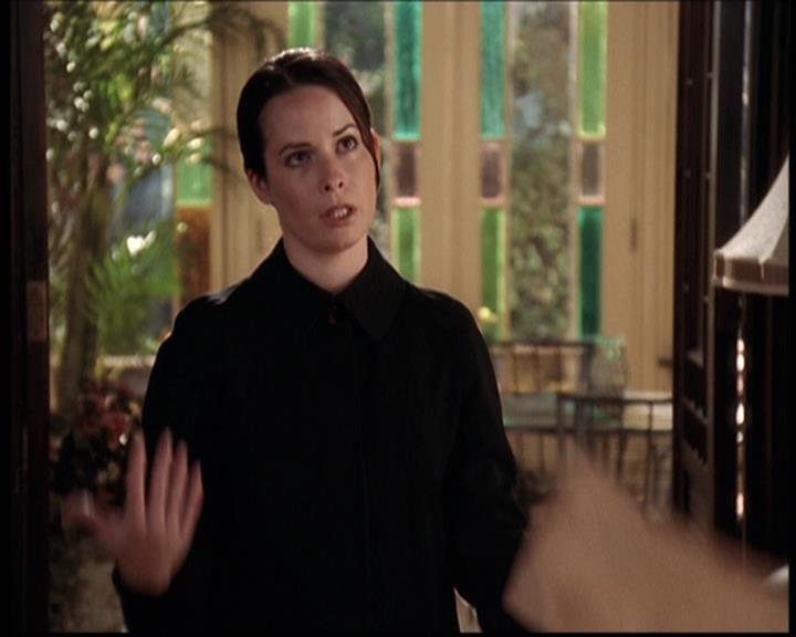 Charmed-Online-dot-net_705StyxFeetUnder1137.jpg