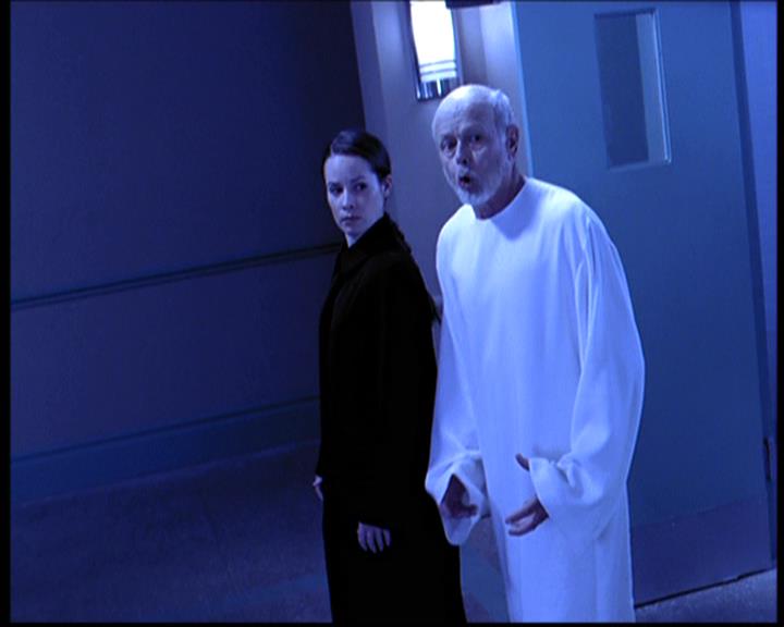 Charmed-Online-dot-net_705StyxFeetUnder1214.jpg