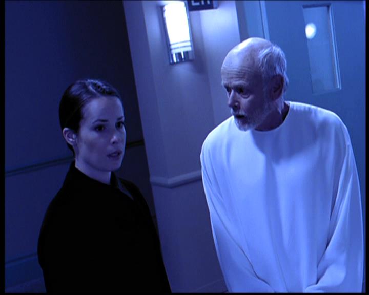 Charmed-Online-dot-net_705StyxFeetUnder1219.jpg