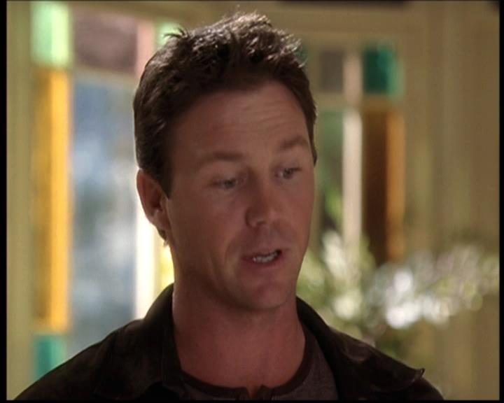 Charmed-Online-dot-net_705StyxFeetUnder1319.jpg