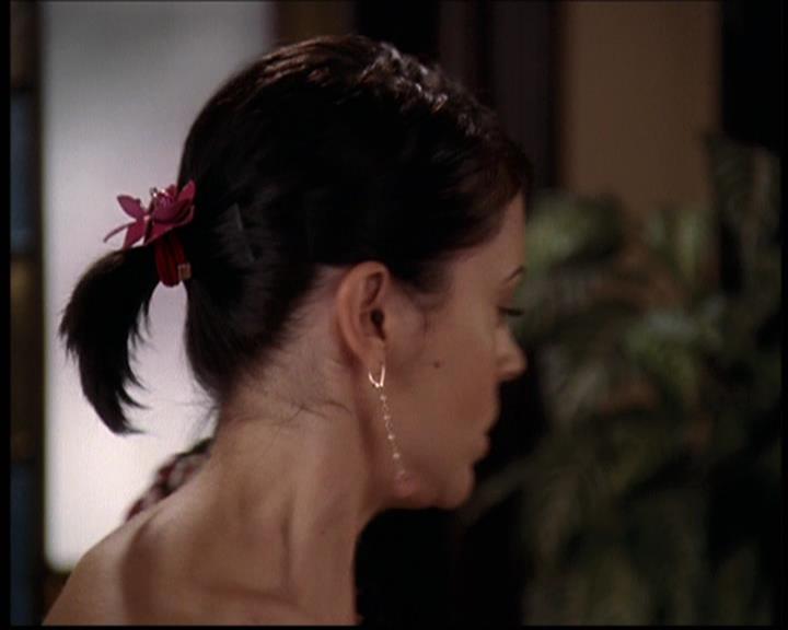 Charmed-Online-dot-net_705StyxFeetUnder1354.jpg