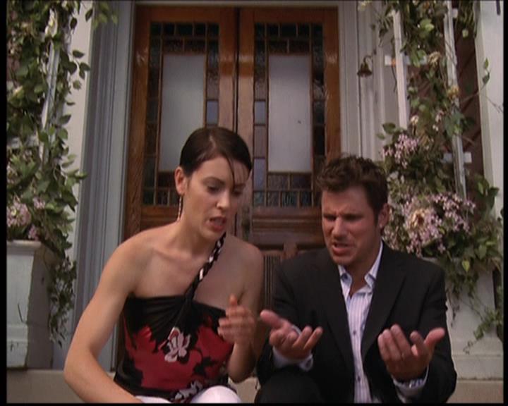 Charmed-Online-dot-net_705StyxFeetUnder1367.jpg