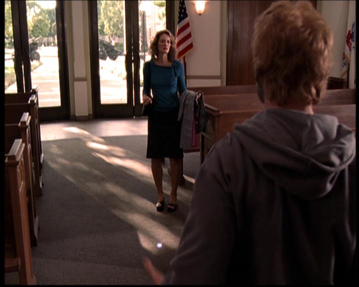 Charmed-Online-dot-net_705StyxFeetUnder1465.jpg
