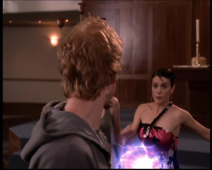 Charmed-Online-dot-net_705StyxFeetUnder1475.jpg