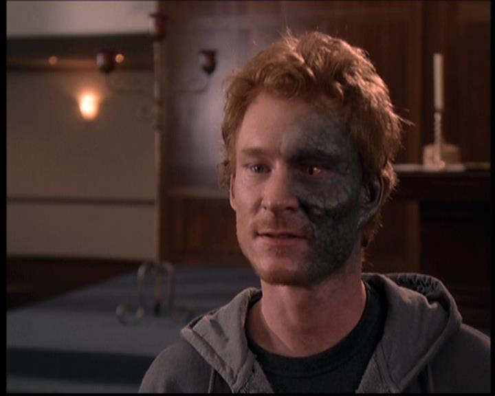 Charmed-Online-dot-net_705StyxFeetUnder1498.jpg