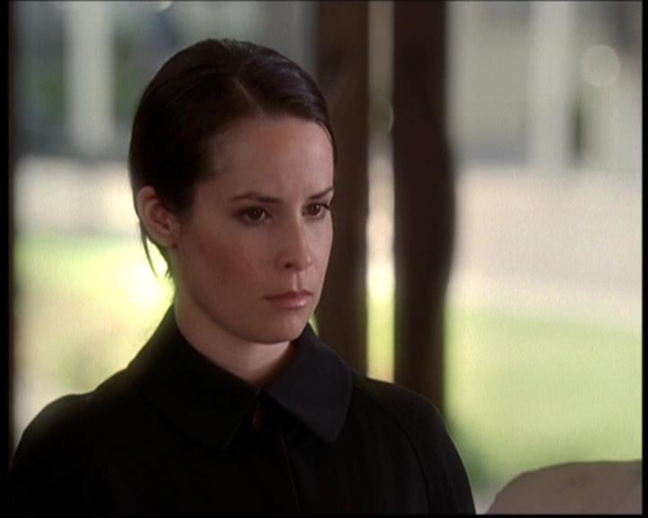 Charmed-Online-dot-net_705StyxFeetUnder1505.jpg