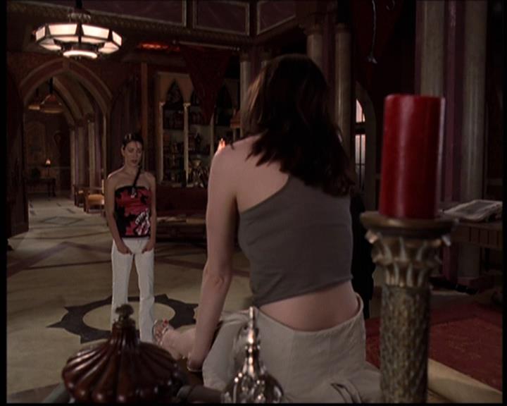 Charmed-Online-dot-net_705StyxFeetUnder1510.jpg