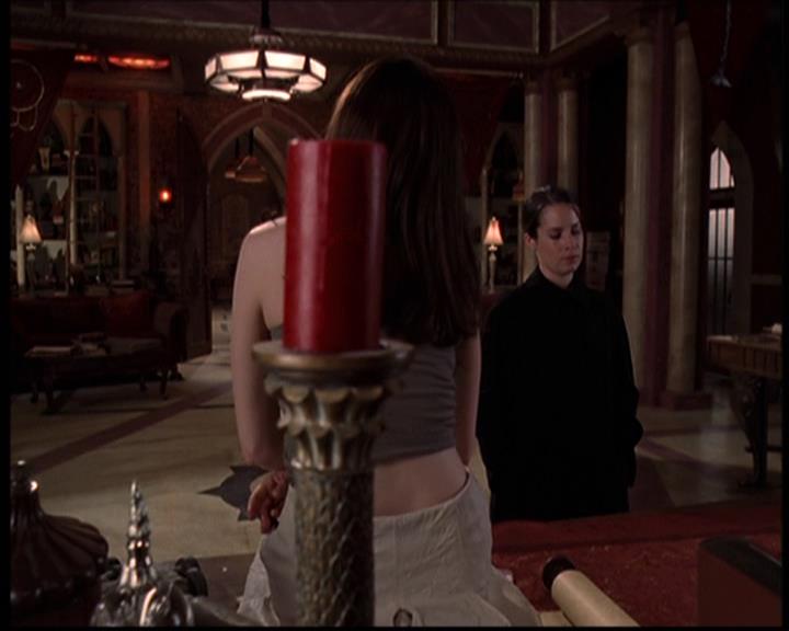 Charmed-Online-dot-net_705StyxFeetUnder1516.jpg Charmed-Online-dot-net_705StyxFeetUnder1516.jpg