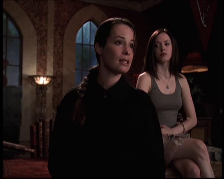 Charmed-Online-dot-net_705StyxFeetUnder1524.jpg