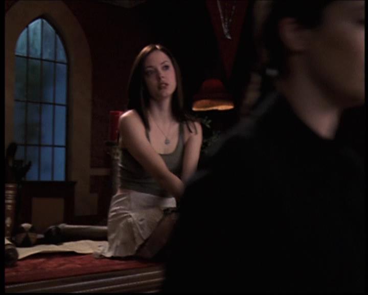 Charmed-Online-dot-net_705StyxFeetUnder1553.jpg