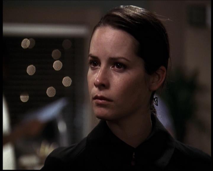 Charmed-Online-dot-net_705StyxFeetUnder1617.jpg