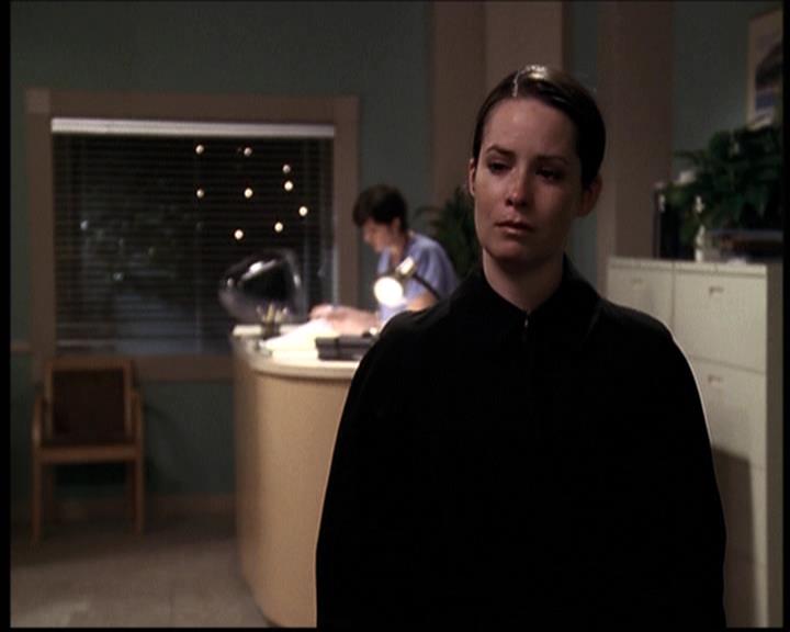 Charmed-Online-dot-net_705StyxFeetUnder1651.jpg
