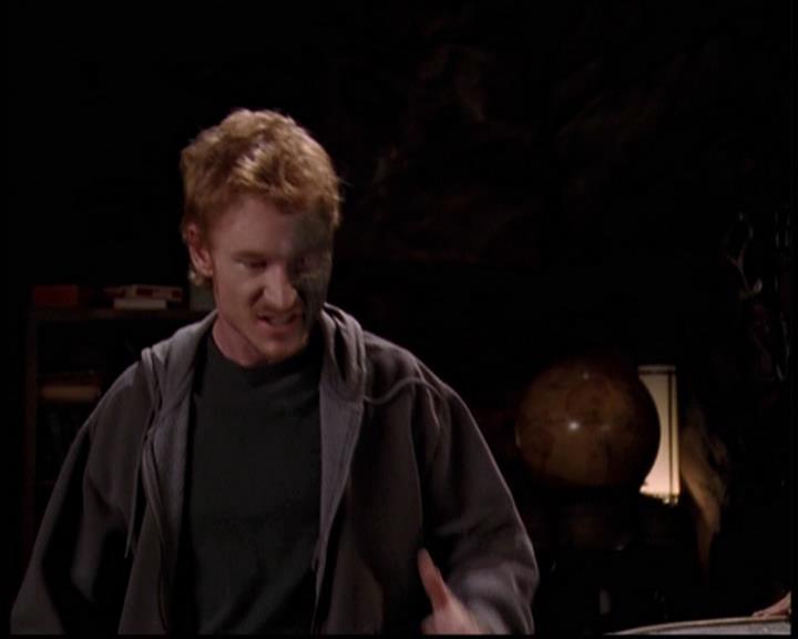 Charmed-Online-dot-net_705StyxFeetUnder1670.jpg