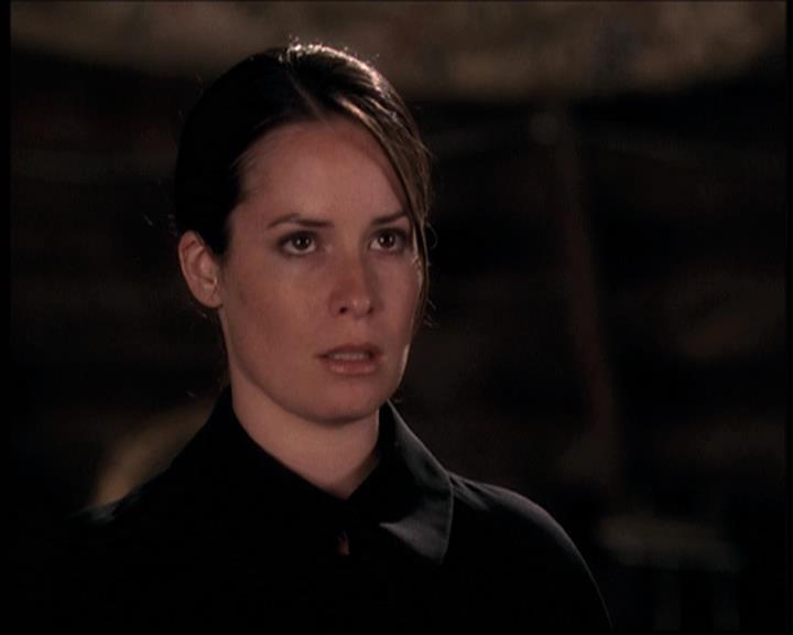 Charmed-Online-dot-net_705StyxFeetUnder1731.jpg