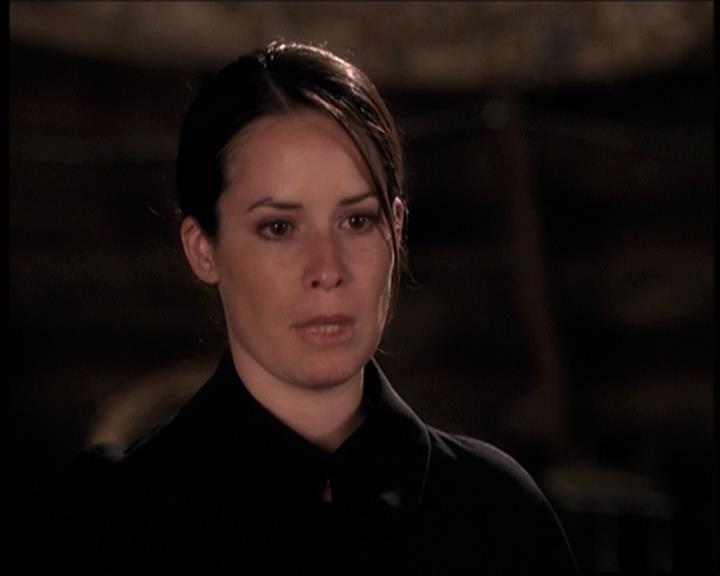 Charmed-Online-dot-net_705StyxFeetUnder1739.jpg