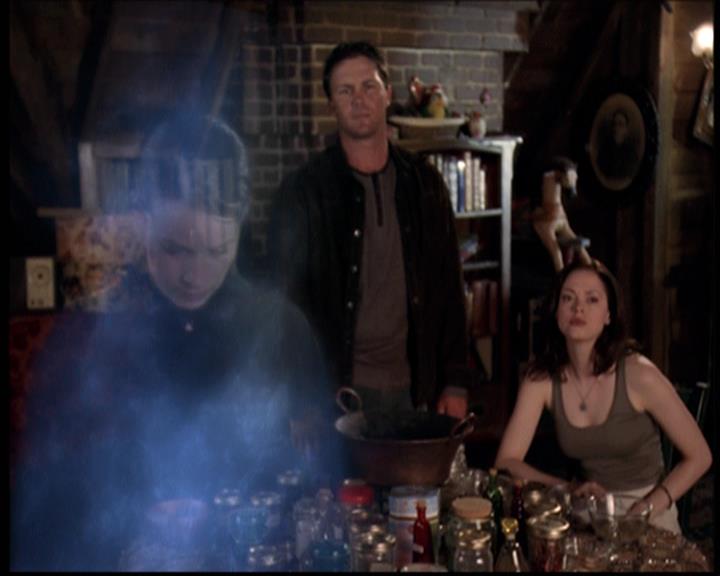 Charmed-Online-dot-net_705StyxFeetUnder1778.jpg
