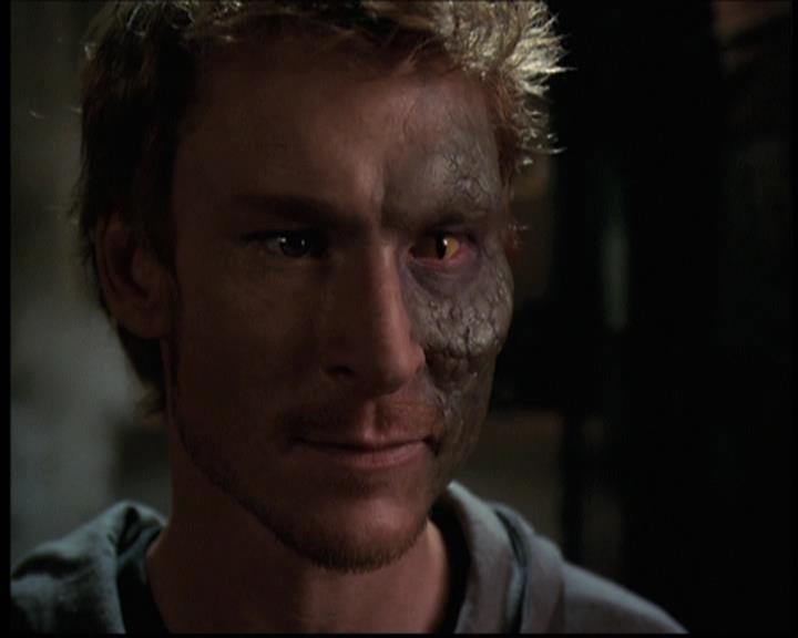 Charmed-Online-dot-net_705StyxFeetUnder1821.jpg