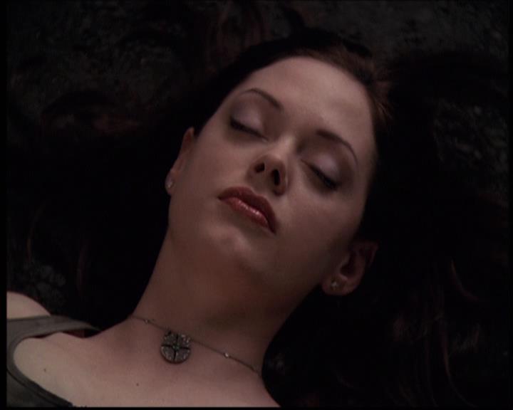 Charmed-Online-dot-net_705StyxFeetUnder1833.jpg
