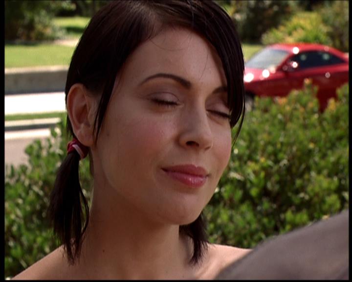 Charmed-Online-dot-net_705StyxFeetUnder2308.jpg