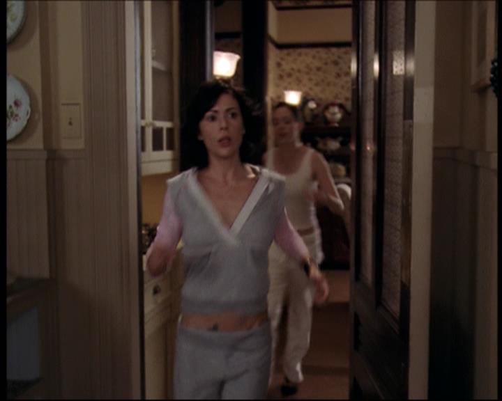 Charmed-Online-dot-net_706OnceUponABlueMoon0097.jpg