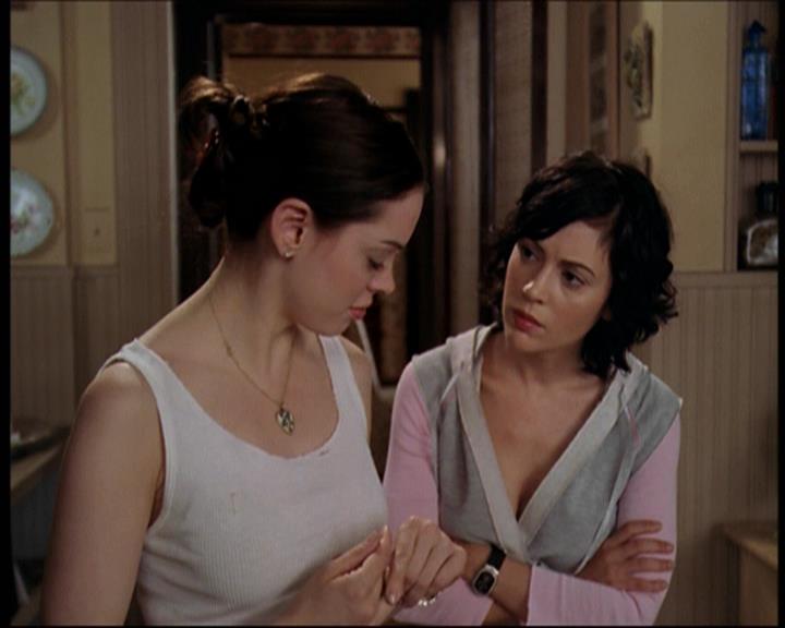 Charmed-Online-dot-net_706OnceUponABlueMoon0135.jpg