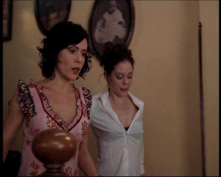 Charmed-Online-dot-net_706OnceUponABlueMoon0526.jpg