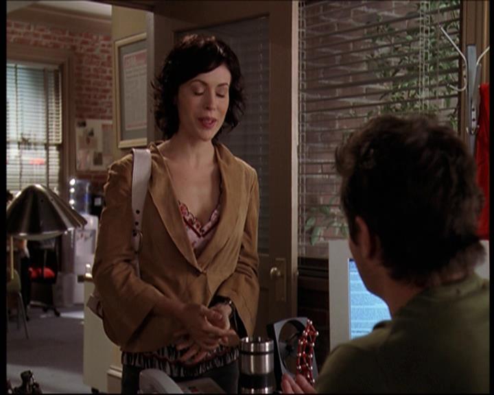 Charmed-Online-dot-net_706OnceUponABlueMoon0661.jpg Charmed-Online-dot-net_706OnceUponABlueMoon0661.jpg