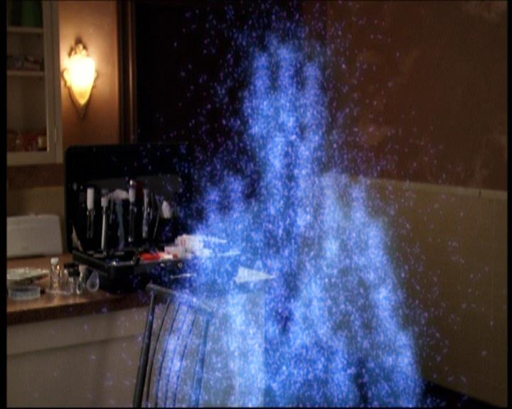 Charmed-Online-dot-net_706OnceUponABlueMoon0736.jpg