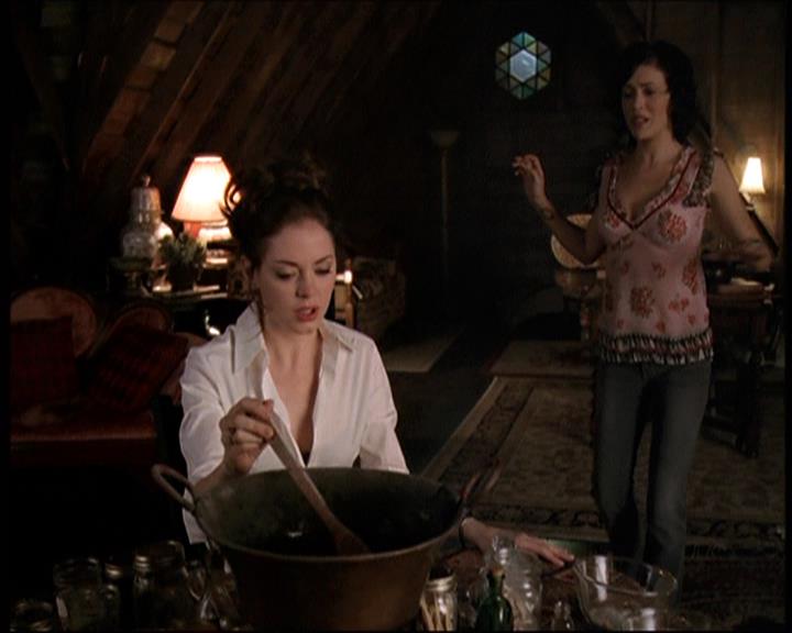 Charmed-Online-dot-net_706OnceUponABlueMoon0899.jpg