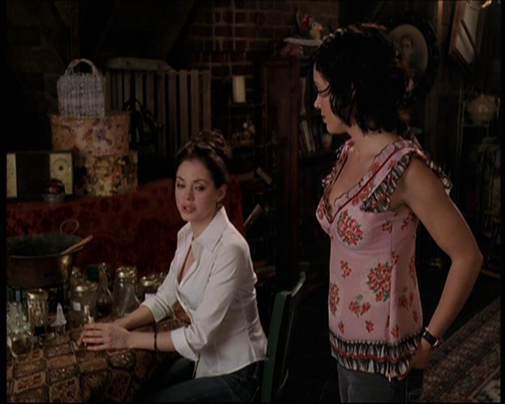 Charmed-Online-dot-net_706OnceUponABlueMoon0922.jpg