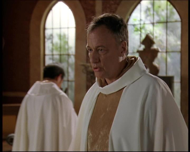 Charmed-Online-dot-net_706OnceUponABlueMoon1114.jpg