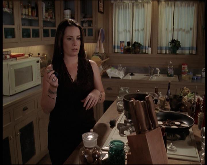 Charmed-Online-dot-net_706OnceUponABlueMoon1443.jpg