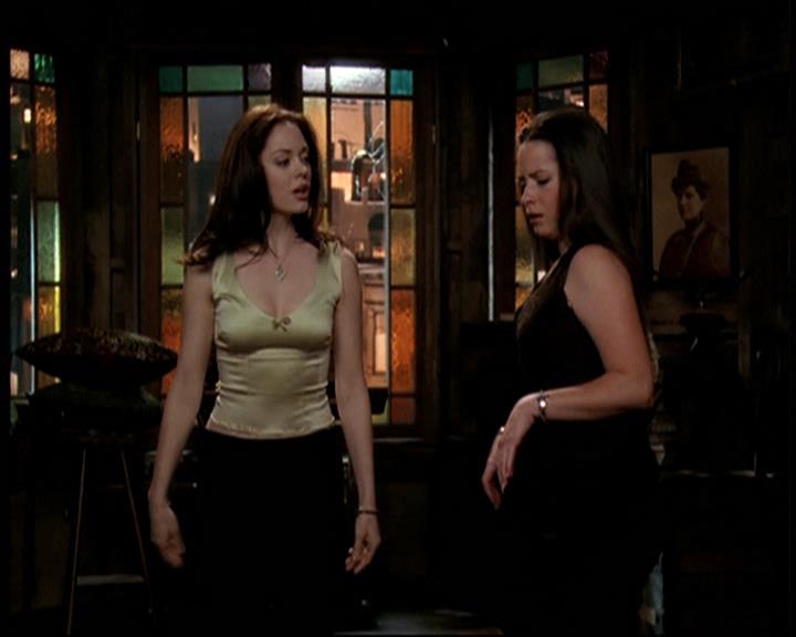 Charmed-Online-dot-net_706OnceUponABlueMoon1522.jpg